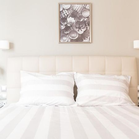 アテネA17 Modern & Cosy 2R Flat Up To 4Ppl Near Parthenonアパートメント エクステリア 写真